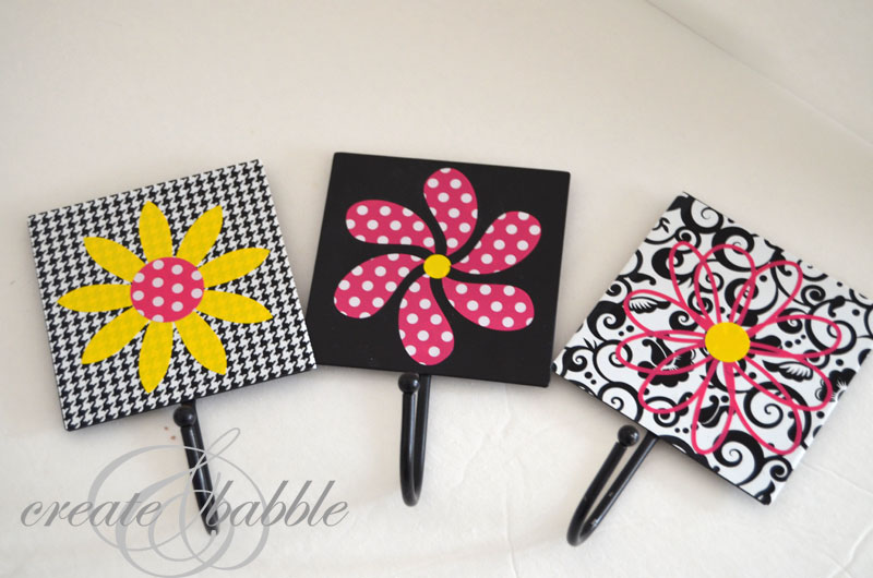 vinyl decorated PYP hooks_createandbabble