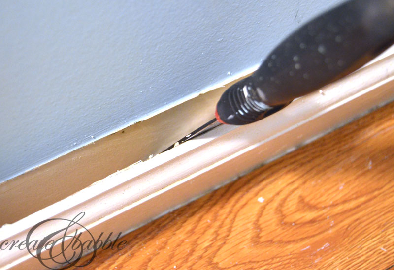how-to-remove-baseboard-in-one-piece