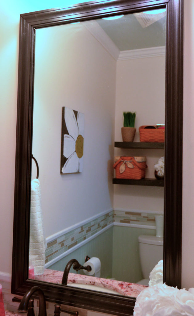 Frame A Mirror With Clips In 5 Easy Steps, How To Angle A Mirror On Wall With Clips