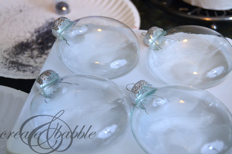 The Homeschool Hive: Glitter Glue Ornaments Christmas Craft