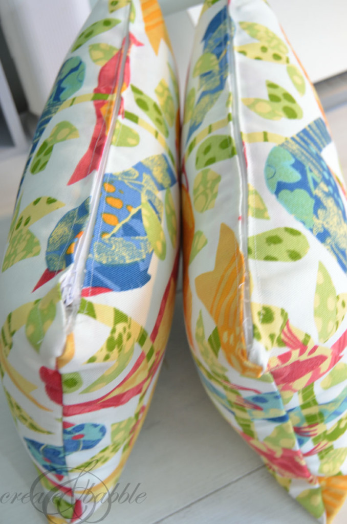 How To Sew in a Zipper Create and Babble