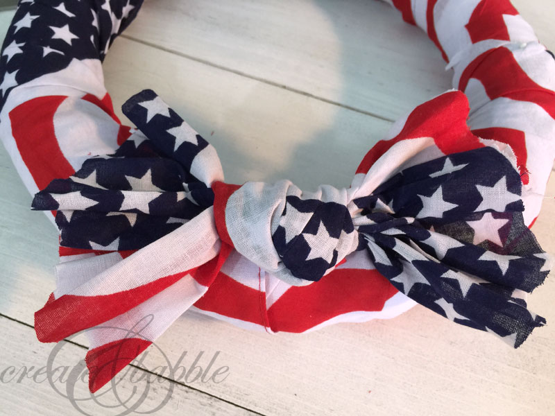 Quick and Easy Patriotic Wreath