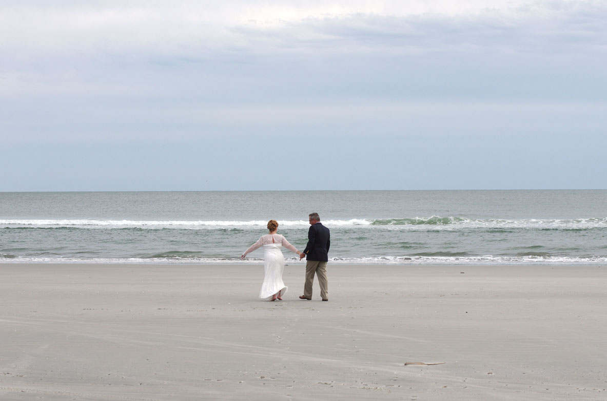 beach wedding_createandbabble.com