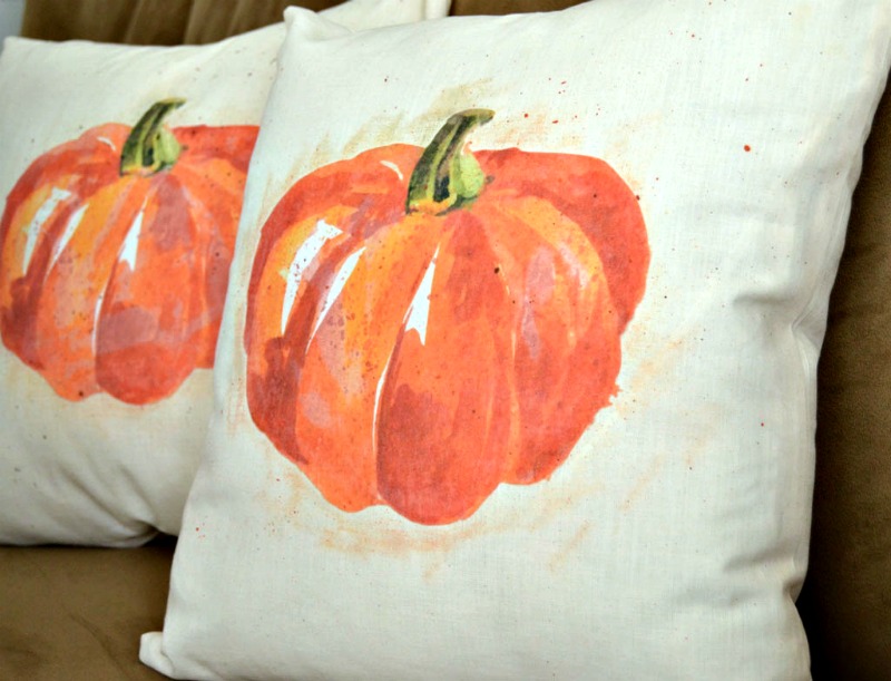 faux watercolor pumpkin pillow cover tutorial