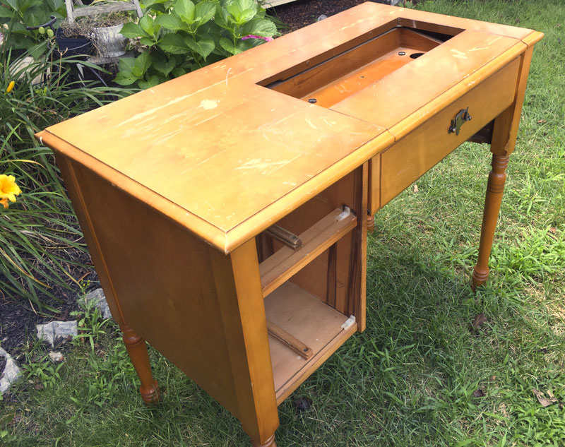 sewing-cabinet-before-painting-with-amy-howard-lacquer-spray-paint