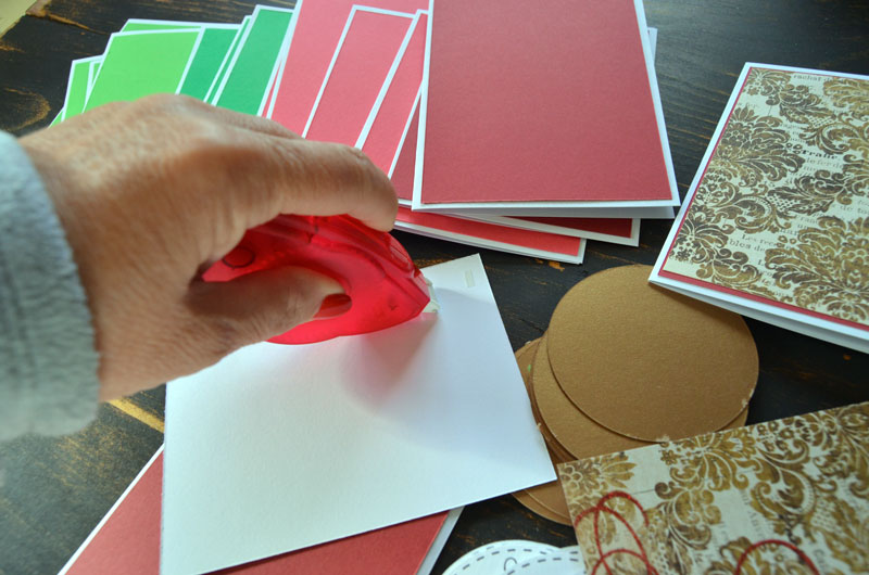 How to Make Handmade Christmas Cards using a Silhouette machine