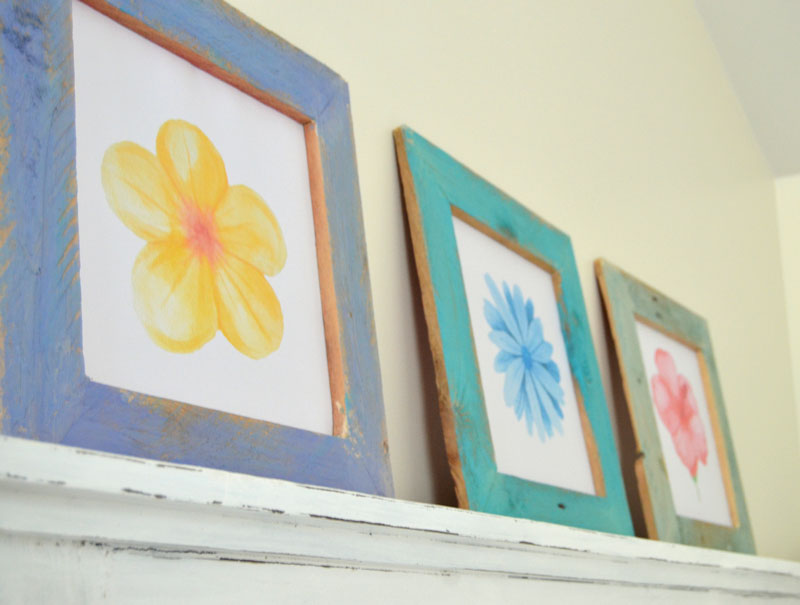 DIY-Pallet-Wood-Framed-Watercolor-Flower-Prints-2