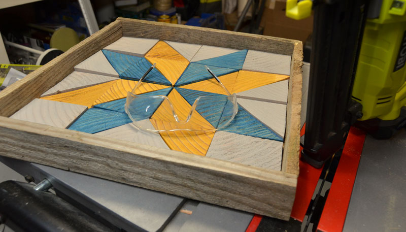 how to build a quilt star wooden tray