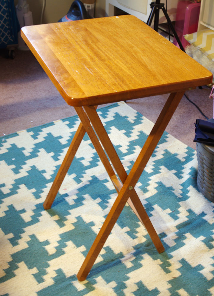 DIY Small Pressing Table