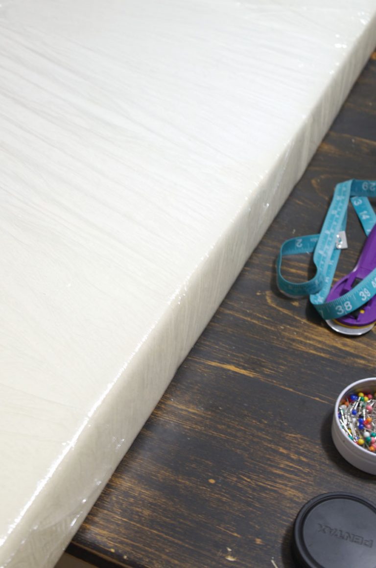 Tips for Making a Box Cushion Cover with Piping Create and Babble