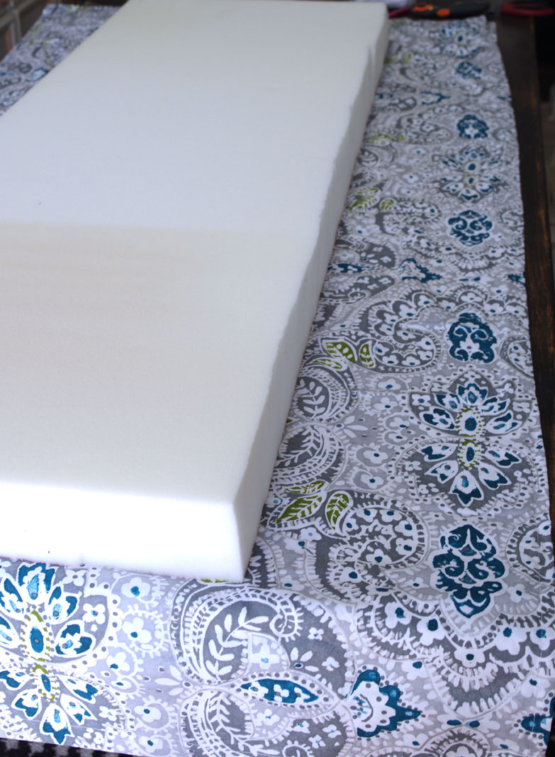 Tips for Making a Box Cushion Cover with Piping - Create and Babble