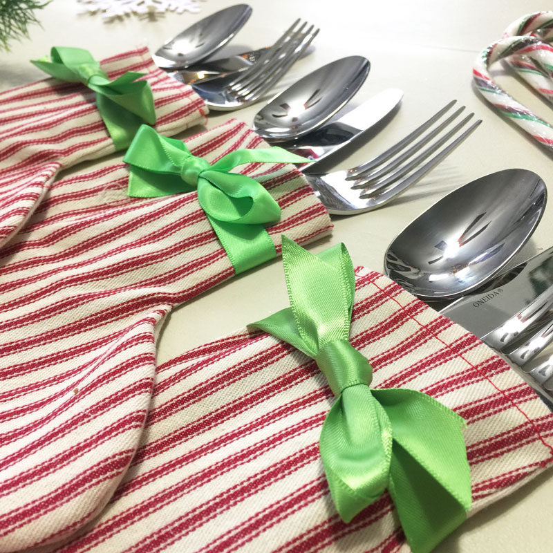How to Make a Christmas Stocking Utensil Holder with Cricut Maker