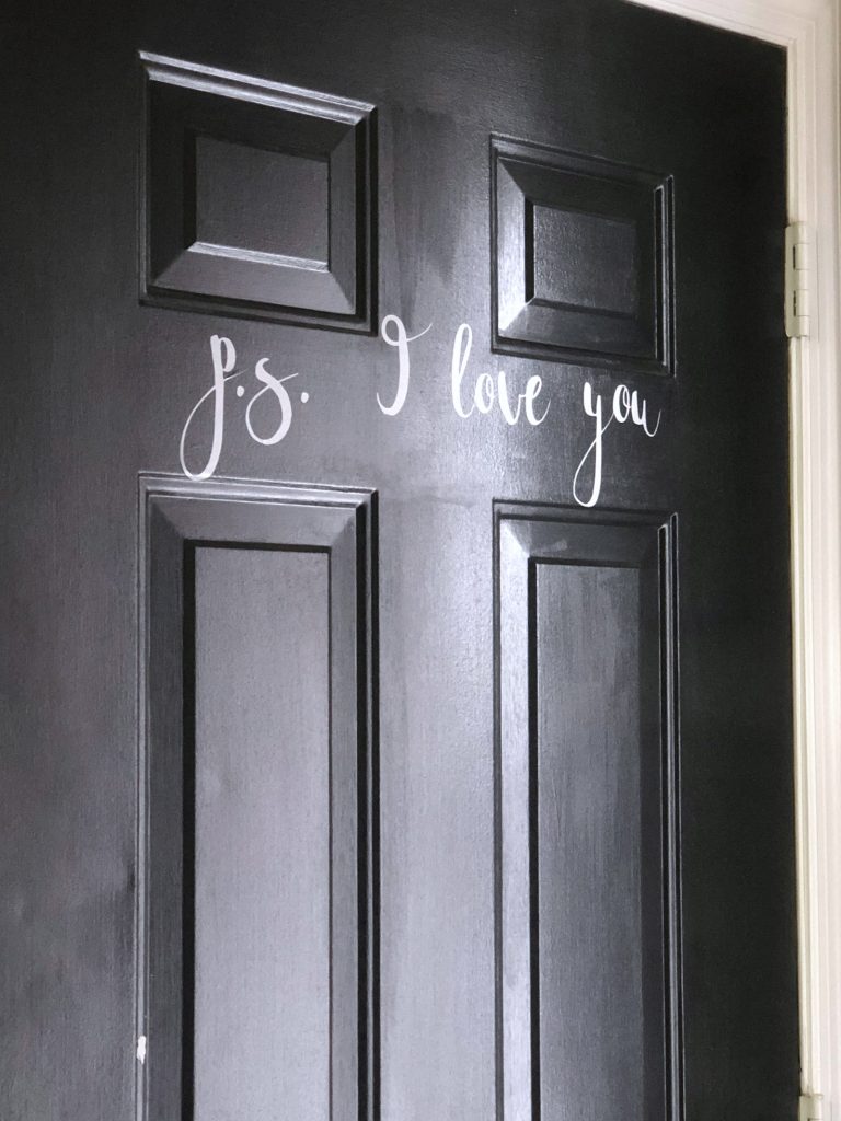 How to make vinyl decals for the front door