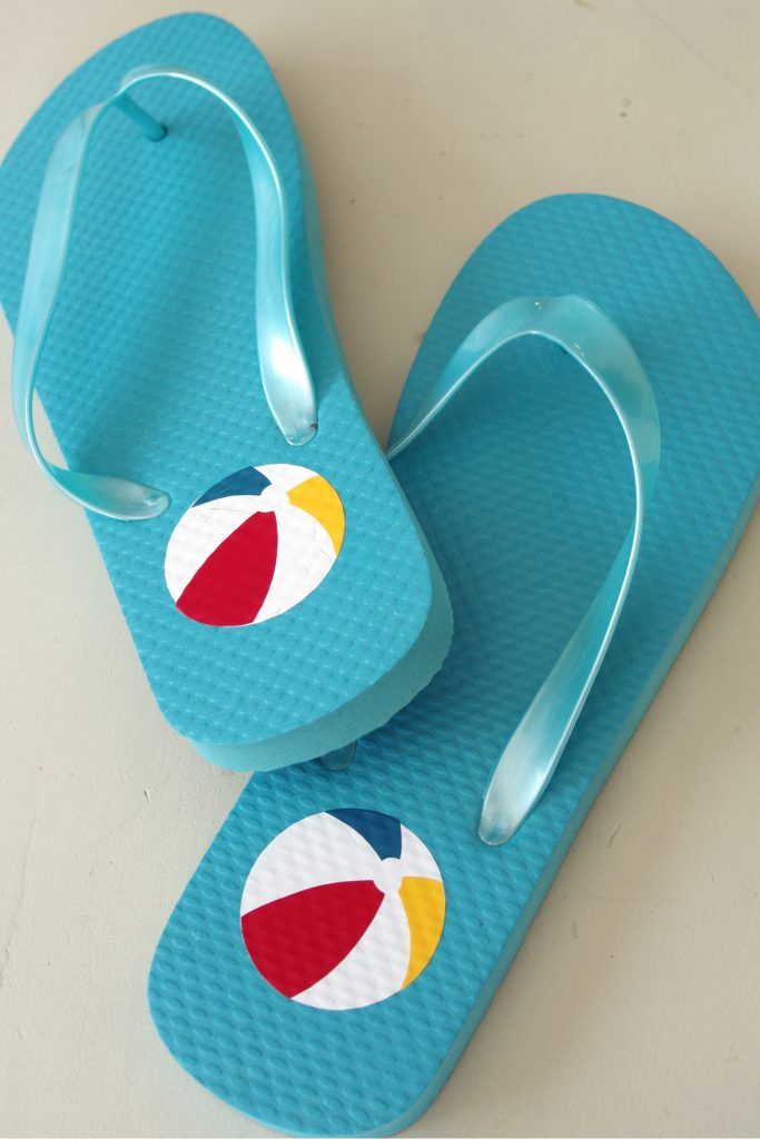 How to Apply heat transfer vinyl to flip-flops