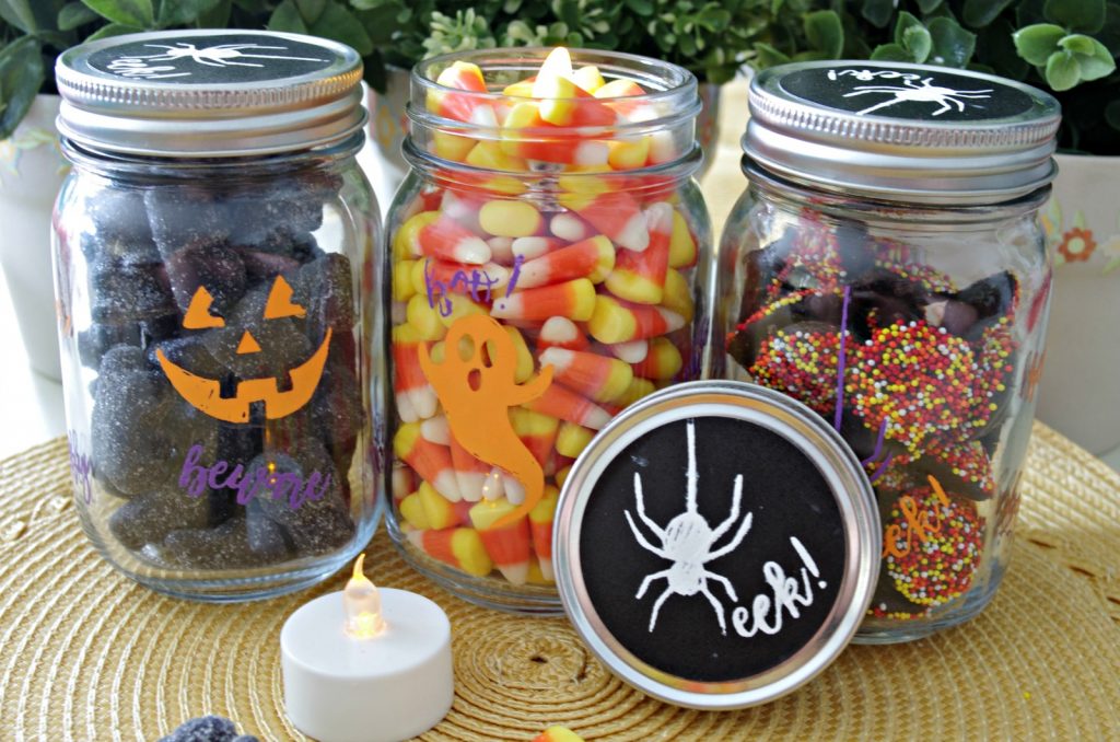 Easy Halloween Mason Jars Made Using Chalk Couture - Create and Babble