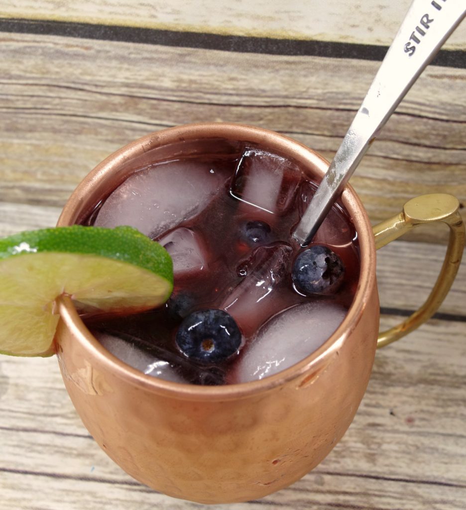 How to make Blueberry Moscow Mules 