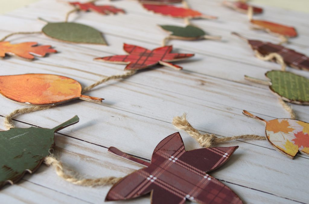 Cricut Chipboard Leaf Garland Tutorial