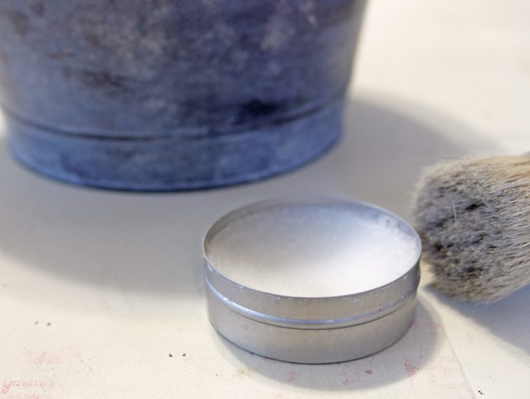 How to Make a New Metal Bucket Look Old Create and Babble