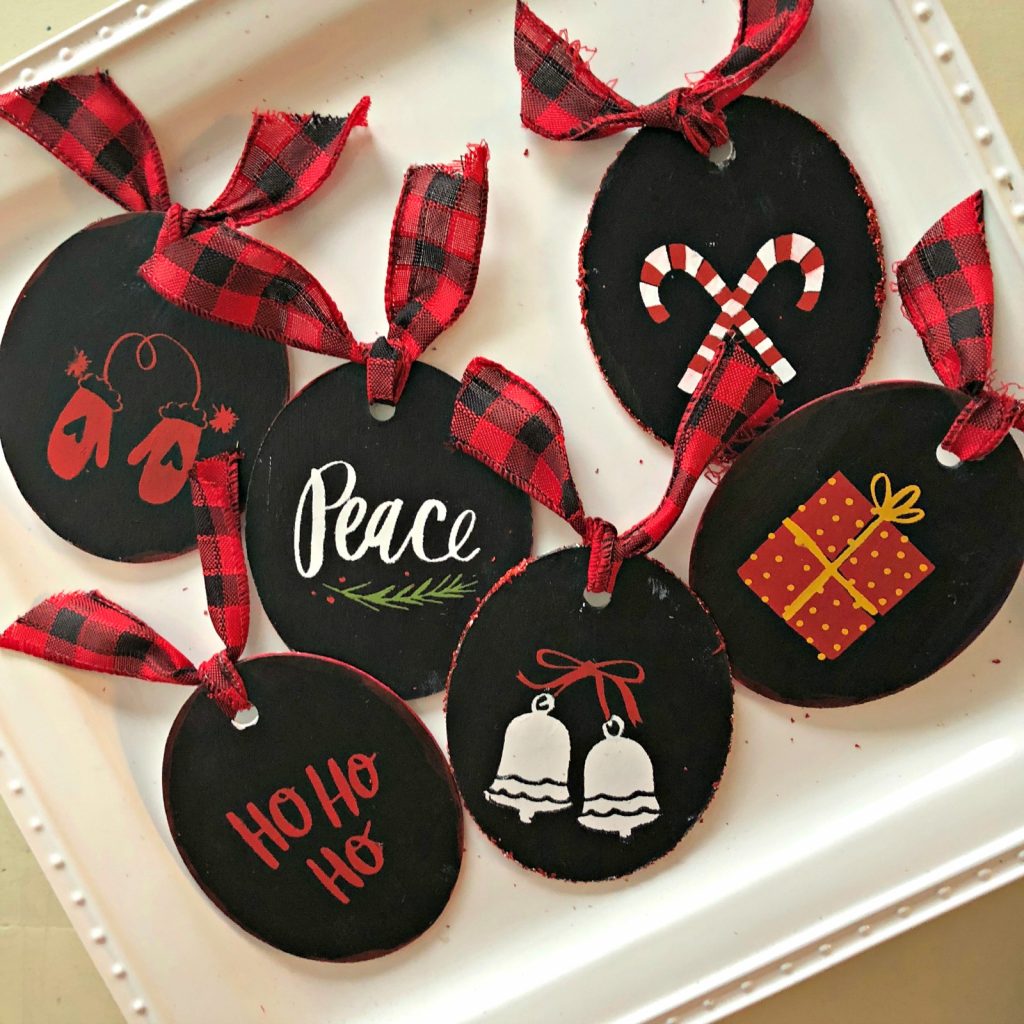 How To Use Cricut Maker And Chalk Couture To Make Christmas Ornaments 