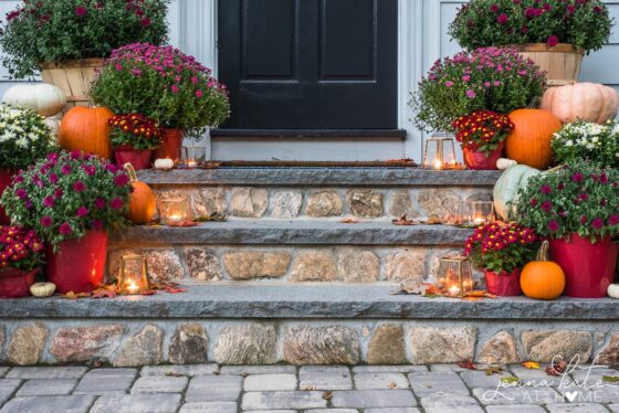 21 Beautiful Outdoor Fall Decorating Ideas To Inspire You!